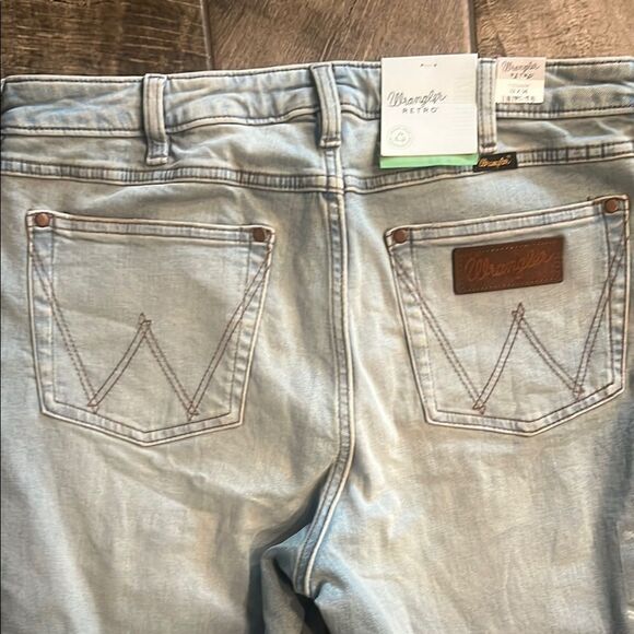 Nwt Wrangler Blue Flare Wide Leg Jeans (tall) - Picture 7 of 8